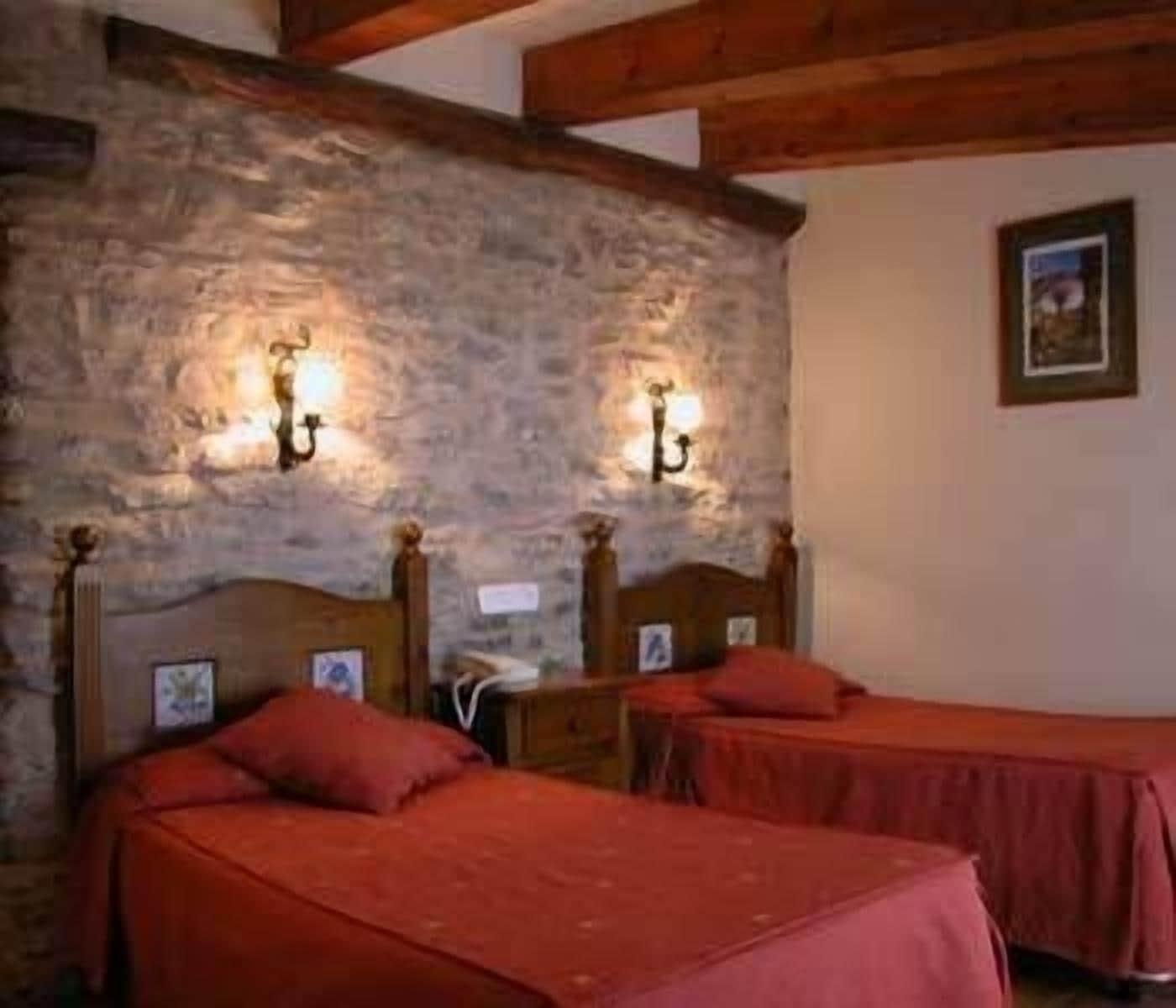 Hotel La Vega Алькала-де-ла-Сельва Экстерьер фото