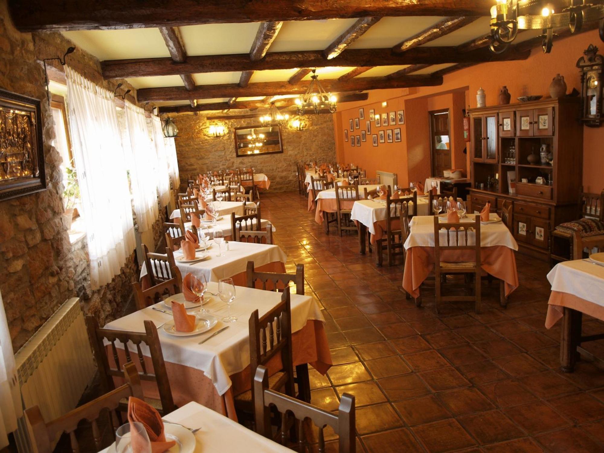 Hotel La Vega Алькала-де-ла-Сельва Экстерьер фото